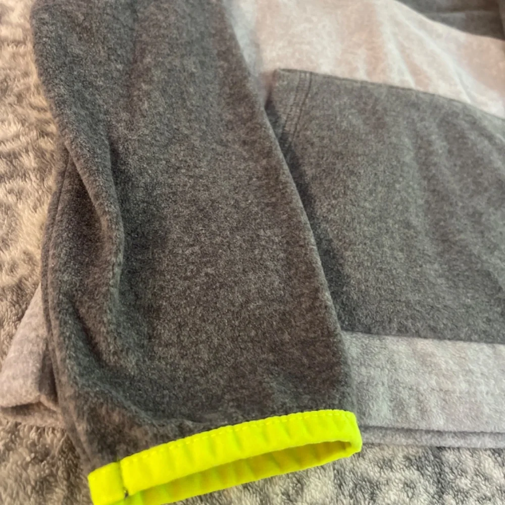 Boy’s OshKosh fleece